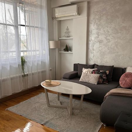 Apartman Bella Novi Beograd Bezanija Esterno foto